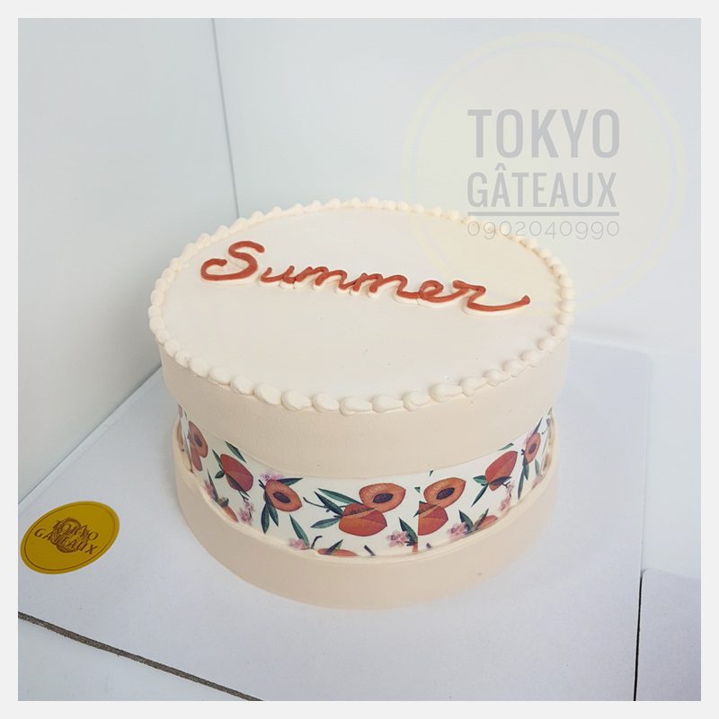 Bánh sinh nhật viền hoa kem sữa chua
