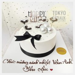 Bánh sinh nhật Trái Tim Bí Ẩn