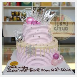 Bánh Sinh Nhật Nữ Hoàng Màu Hồng