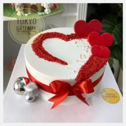 Bánh sinh nhật Trái tim nơ hồng