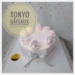 Bánh sinh nhật Nụ hoa hồng