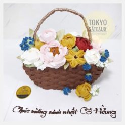 Bánh sinh nhật giỏ hoa sắc màu