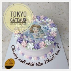 Bánh sinh nhật Sofia hoa tím