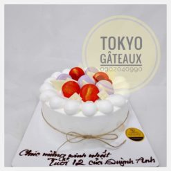 Bánh sinh nhật Macaron tình yêu