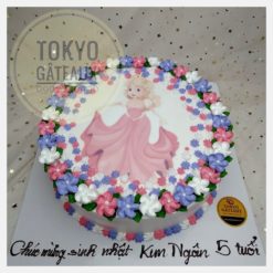 Bánh sinh nhật Sofia hoa tím