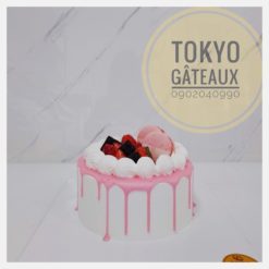 Bánh sinh nhật Kem dâu ngọt ngào