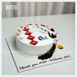 Bánh sinh nhật Ngày Tết quê em