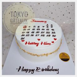 Bánh sinh nhật Cuốn lịch vảy vàng