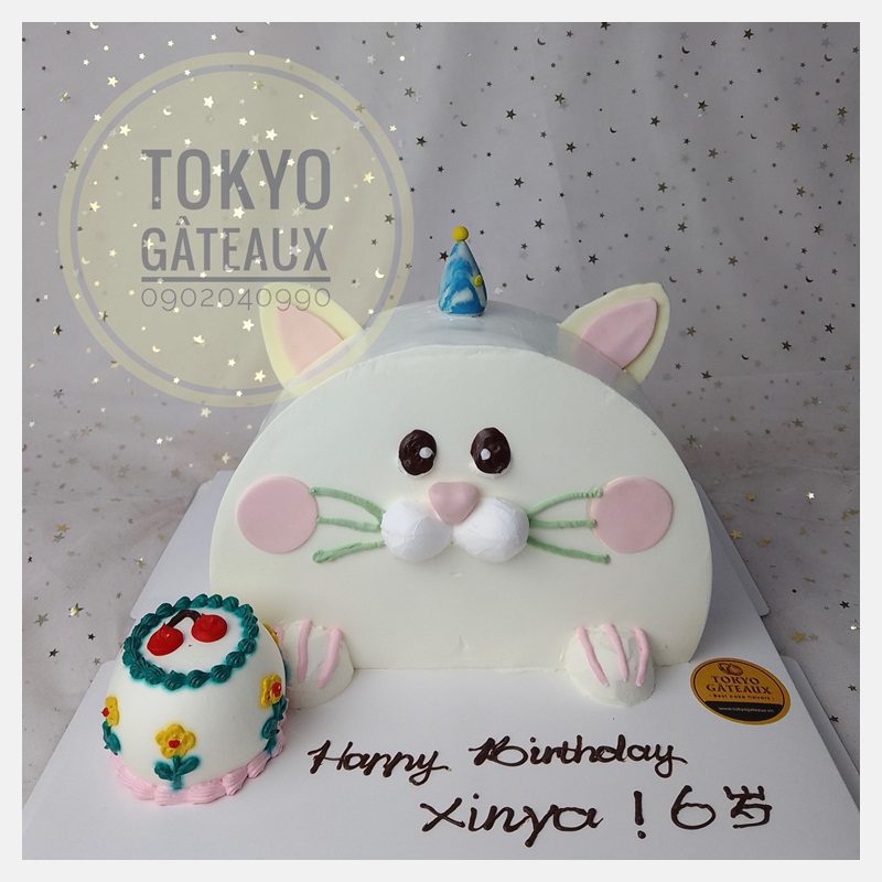 Bánh sinh nhật Bé mèo ngộ nghĩnh