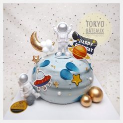 Bánh sinh nhật Thám hiểm mặt trăng