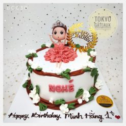 Bánh sinh nhật Búp bê váy hồng