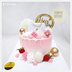 Bánh sinh nhật Pinky Chanel