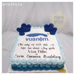 Bánh sinh nhật Đoàn viên gương mẫu