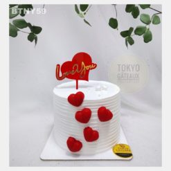 Bánh sinh nhật Floating Hearts