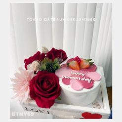 Set Quà Tặng Bánh Và Hoa