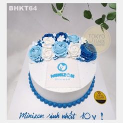 Bánh sinh nhật Hoa Kem Sang Trọng