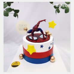 Bánh sinh nhật Người Nhện Sao Vàng