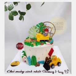 Bánh sinh nhật Công Trường Xây Dựng