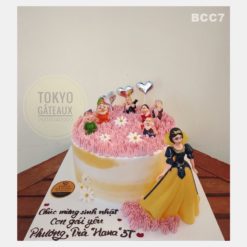 Bánh sinh nhật Bạch Tuyết