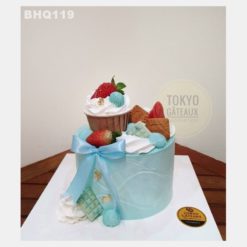 Bánh sinh nhật Cupcake Dâu