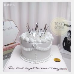 Bánh sinh nhật Vương Miện Trắng
