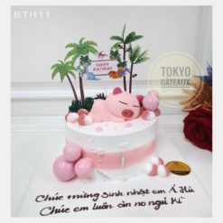 Bánh sinh nhật Heo Con Mơ Hồ