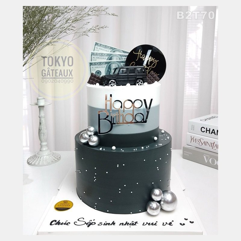 Bánh sinh nhật Midnight Drive