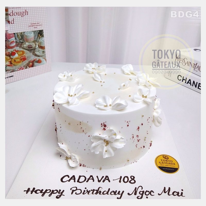 Bánh sinh nhật Hoa Tuyết