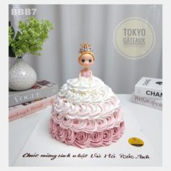 Bánh sinh nhật Búp Bê Váy Hồng