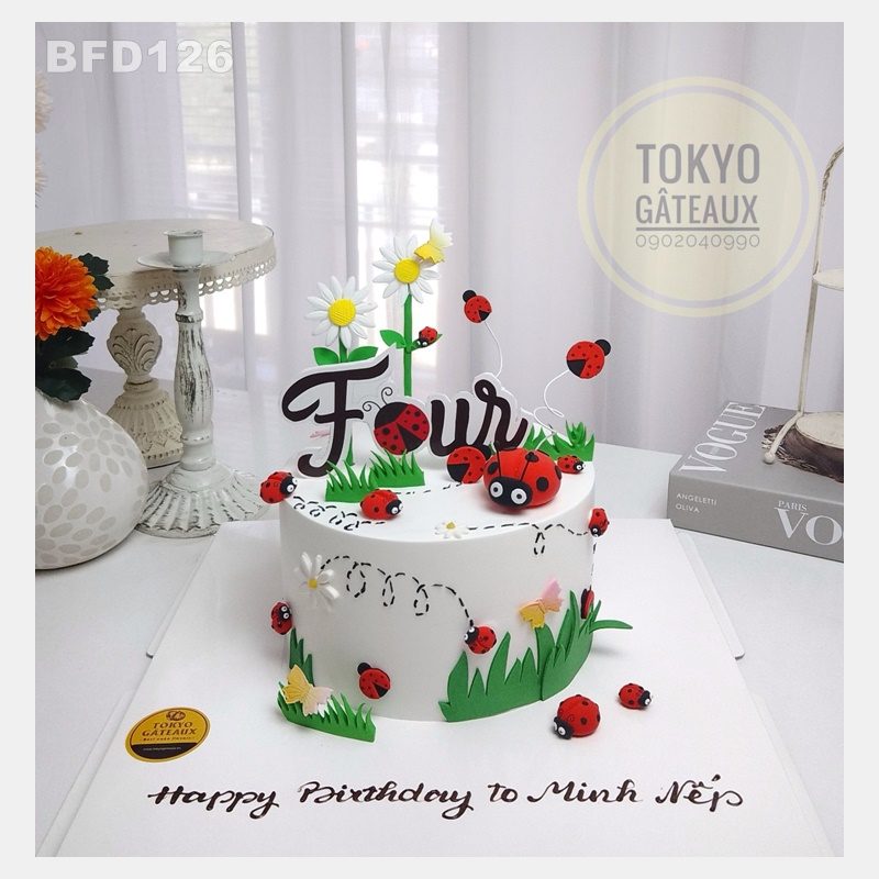 Bánh sinh nhật Bọ Cánh Cam