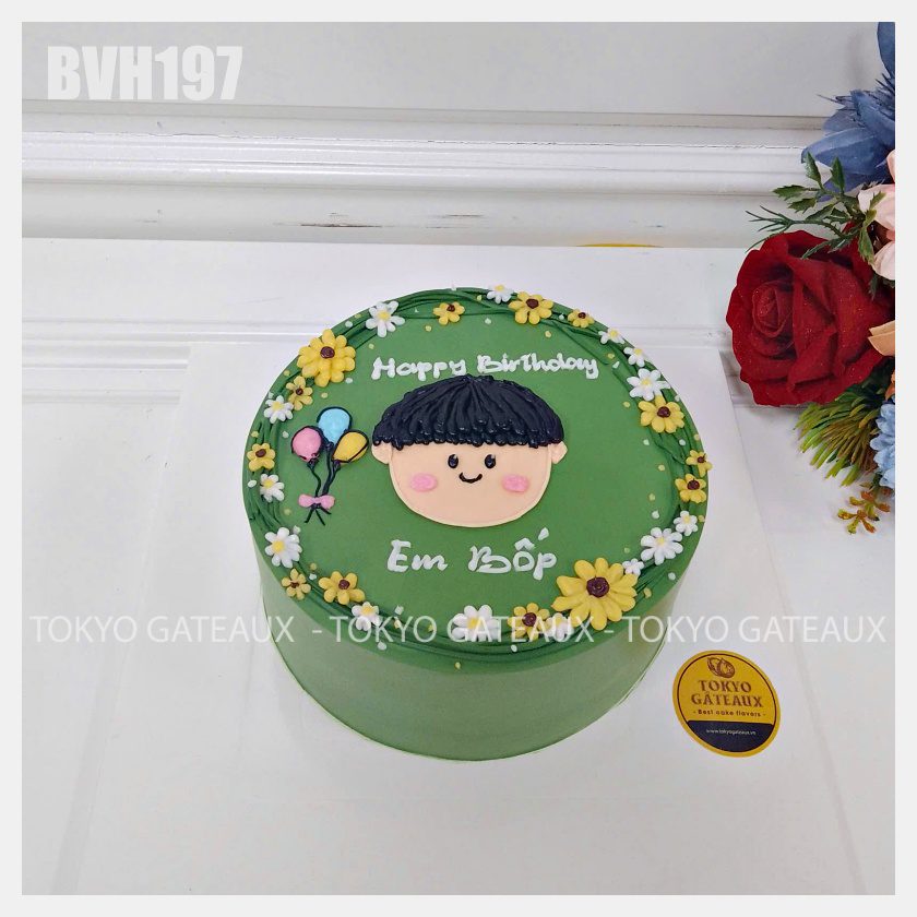 Bánh sinh nhật cậu bé
