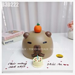 Bánh sinh nhật Capybara thổi nến
