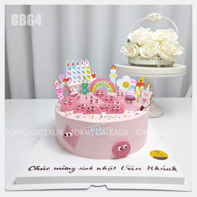 Bánh sinh nhật Oreo hồng