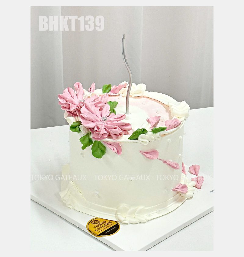 Bánh sinh nhật Hoa Kem Thơ Mộng